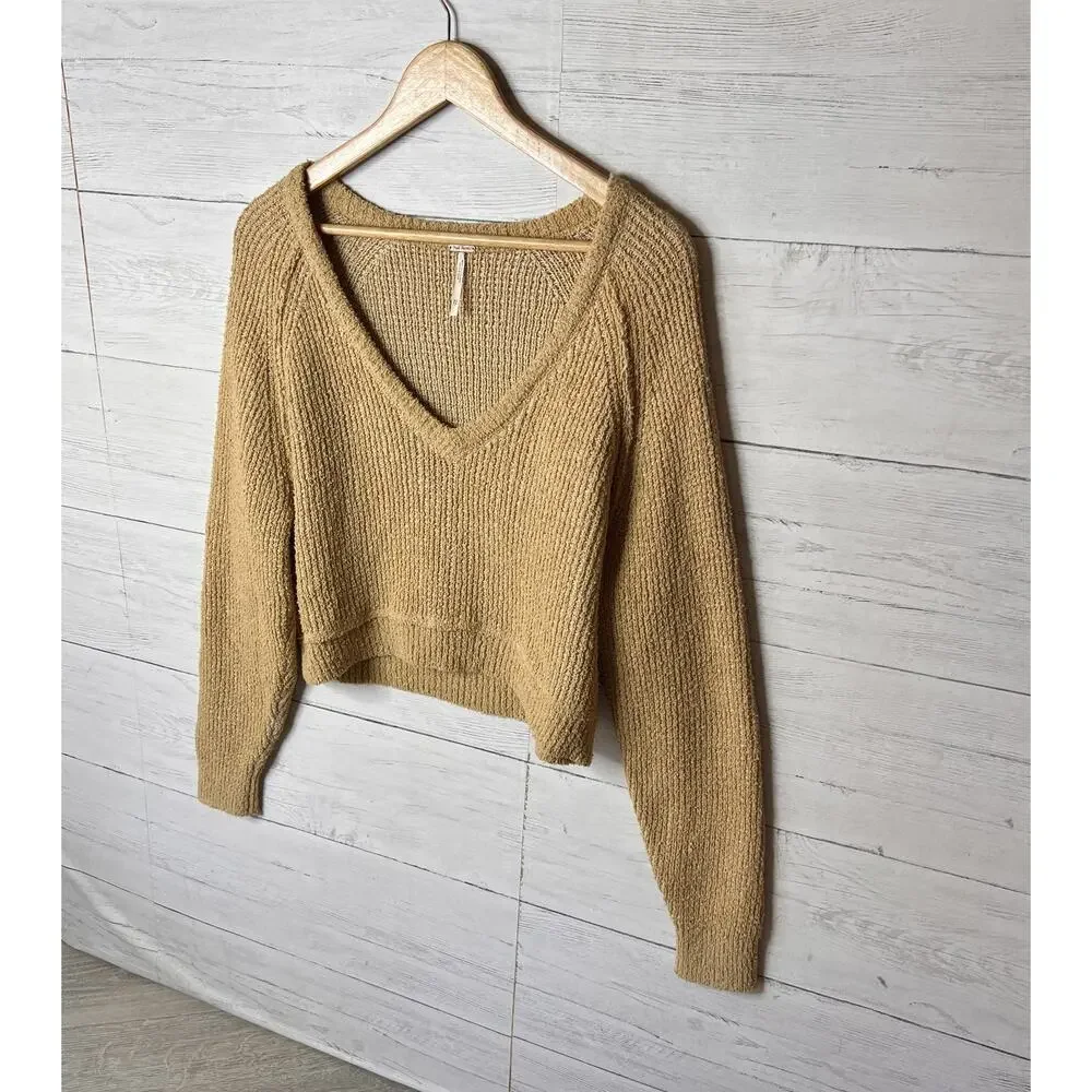 Free People Sweater Womens Size XS Camel Brown V Neck Knit Cropped Pullover - Picture 5 of 16